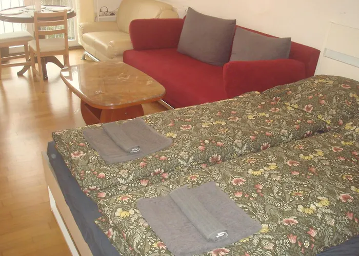 Private Room Apart. Near Elbe