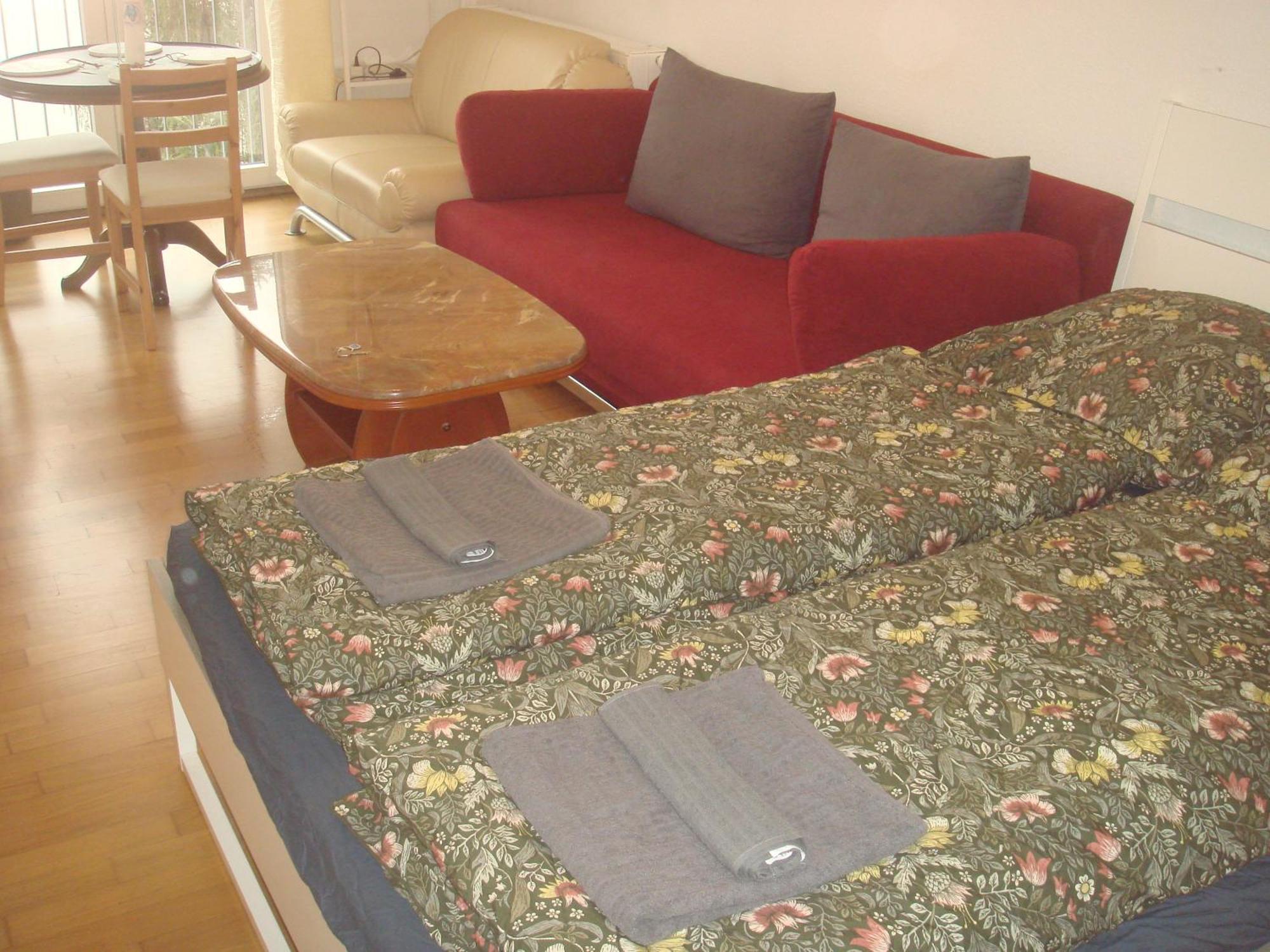 Private Apart. Near Elbe Apartment *